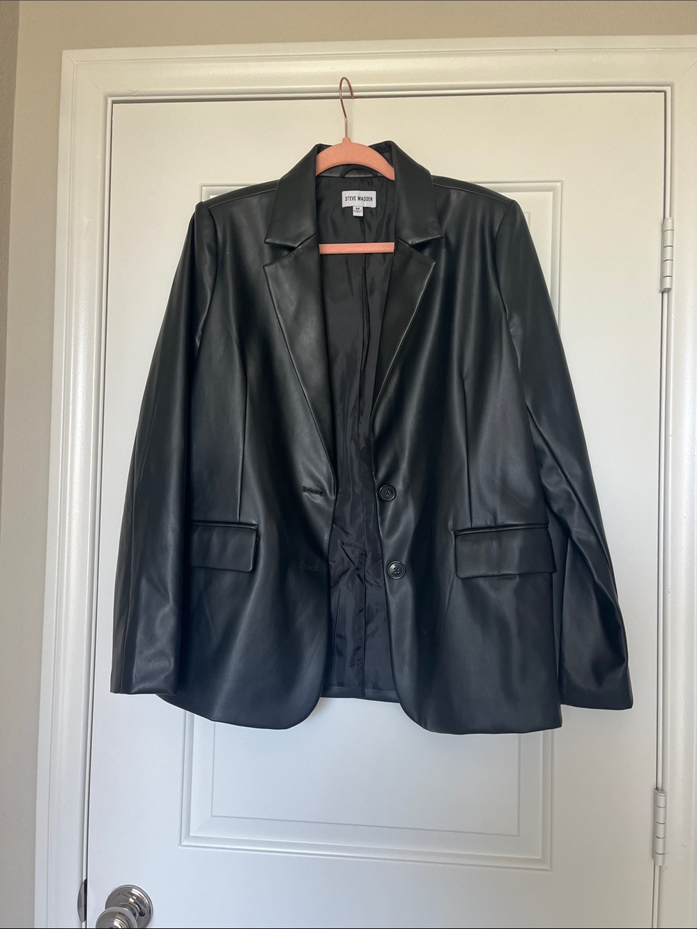 Steve Madden Black Faux Leather Single-Breasted Blazer